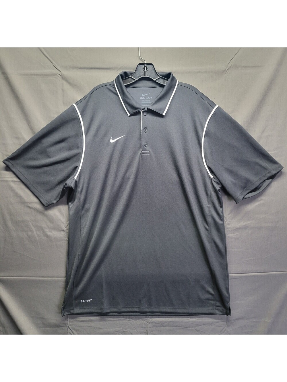 Men's Nike Dri Fit Short Sleeve Polyester Polo Black Size XL Polo - Very Nice